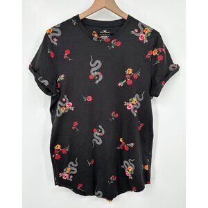 Hollister Curved Hem Tee Shirt Men Medium Black Floral Snake Crewneck